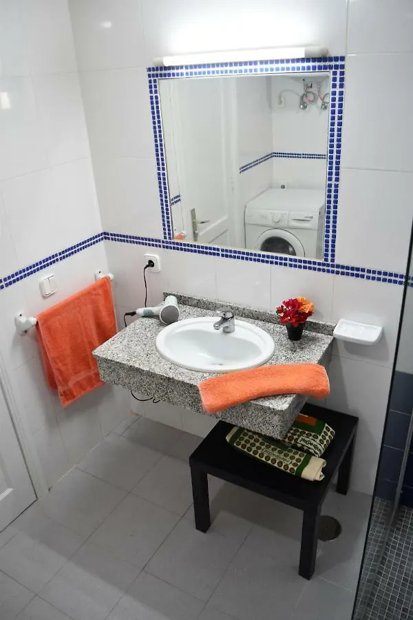 Puerto Del Carmen Center - New Apartment By The Pool And Private Parking